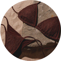 ชุดว่ายน้ำ